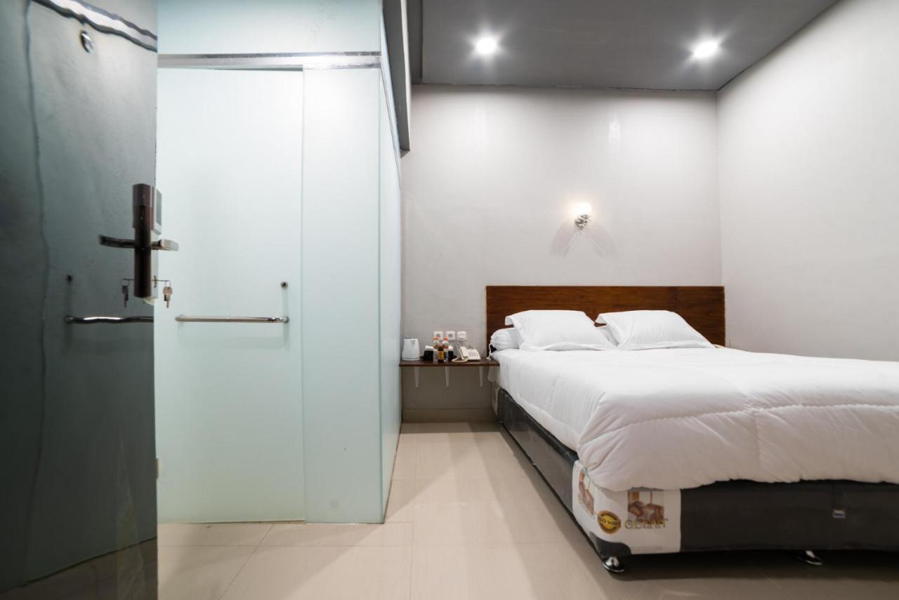 Glamour Hotel And Spa Medan Kültér fotó